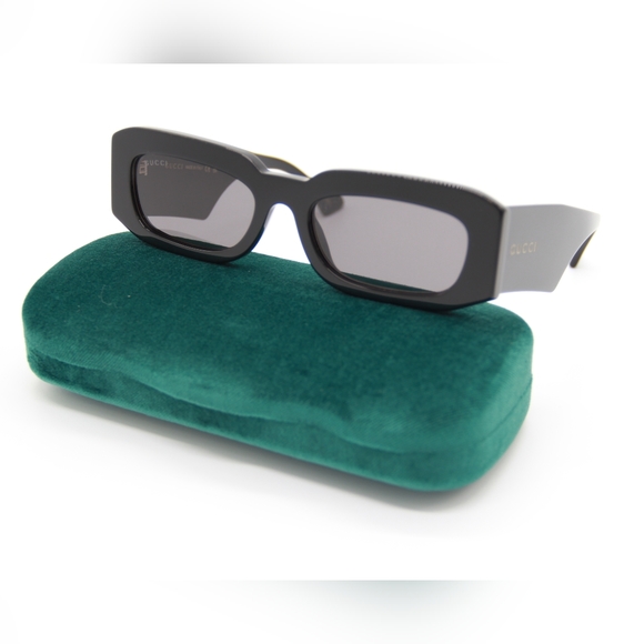 NEW GUCCI SUNGLASSES, SQUARE BLACK UNISEX GUCCI SUNGLASSES - Picture 2 of 16